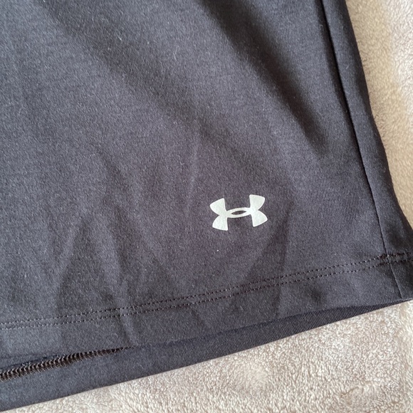 Black tank top with racer back and crossover back women’s size medium - Picture 3 of 3